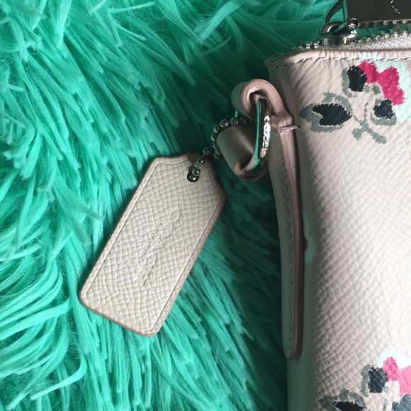 Coach Purse - Picture 3 of 5